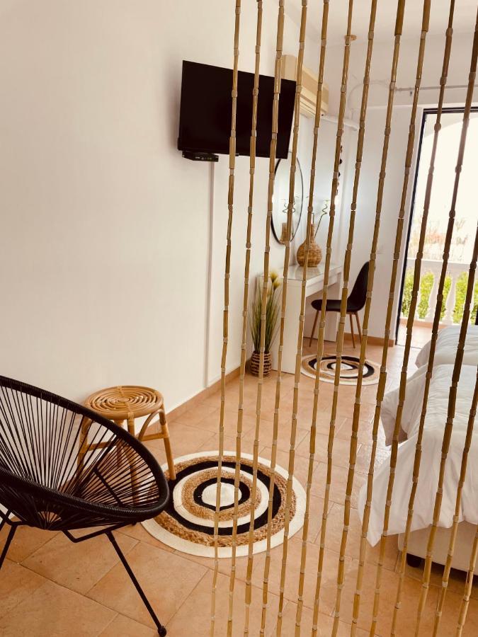 Afroditi Junior Suites Архангелос Екстериор снимка
