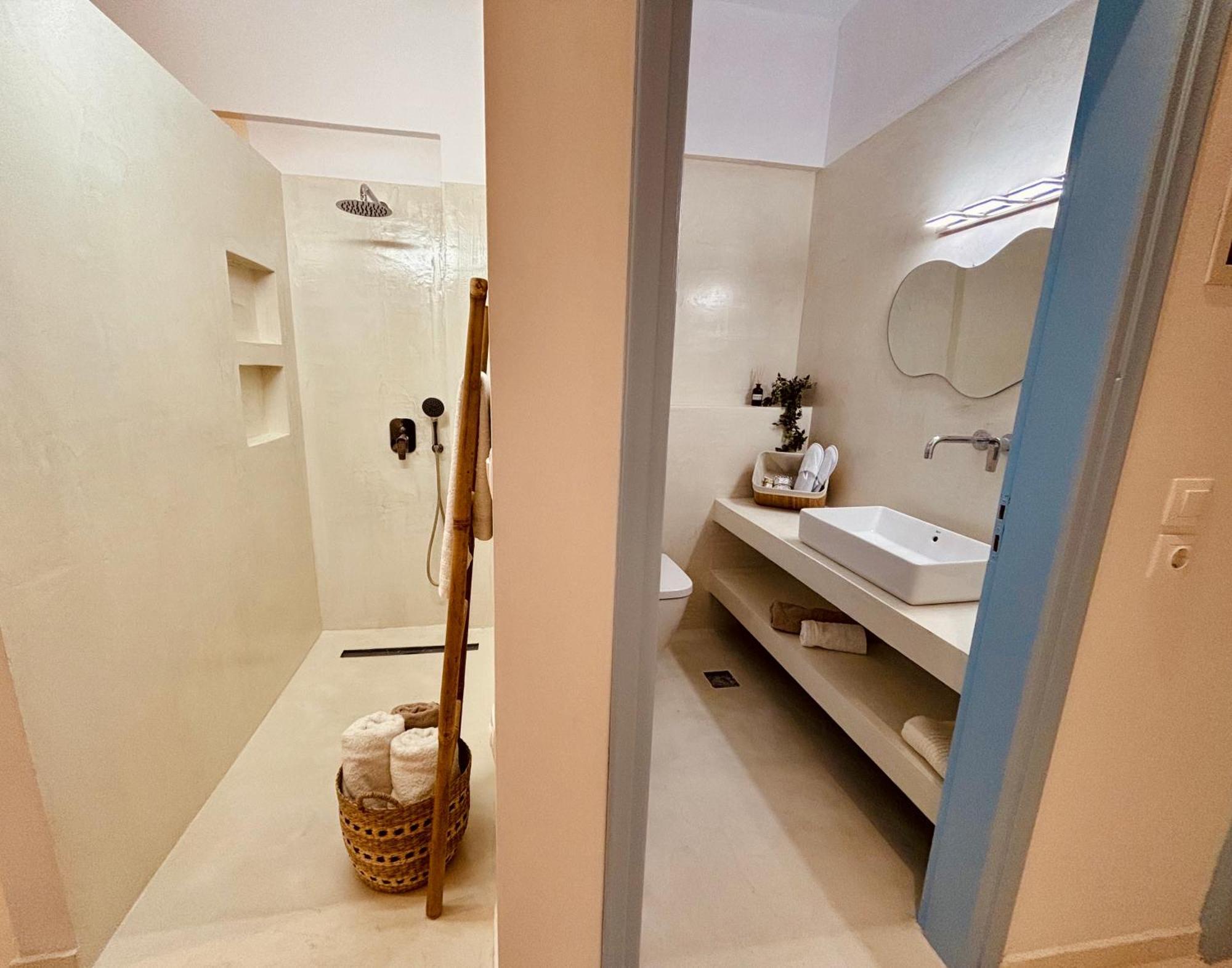 Afroditi Junior Suites Архангелос Екстериор снимка